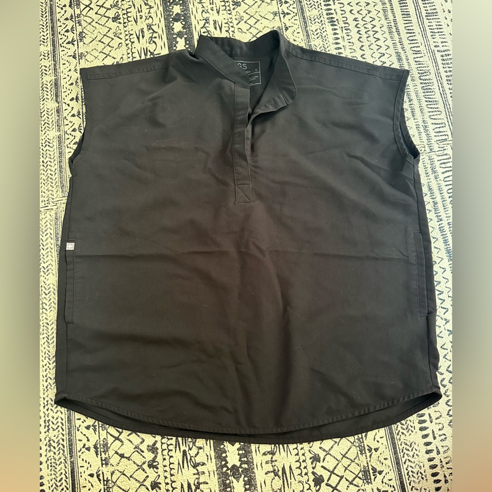 Figs Women's Black Top